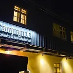 La Campagnola - Ristorante & Boutique Mit Blick Auf Elbe Ruhig Gelegen Otel