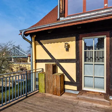 La Campagnola - Ristorante & Boutique Mit Blick Auf Elbe Ruhig Gelegen