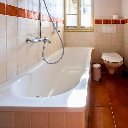 호텔 La Campagnola - Ristorante & Boutique Mit Blick Auf Elbe Ruhig Gelegen