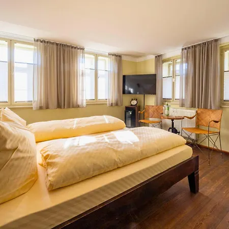 La Campagnola - Ristorante & Boutique Mit Blick Auf Elbe Ruhig Gelegen * 드레스덴