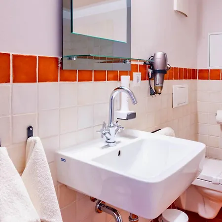 La Campagnola - Ristorante & Boutique Mit Blick Auf Elbe Ruhig Gelegen