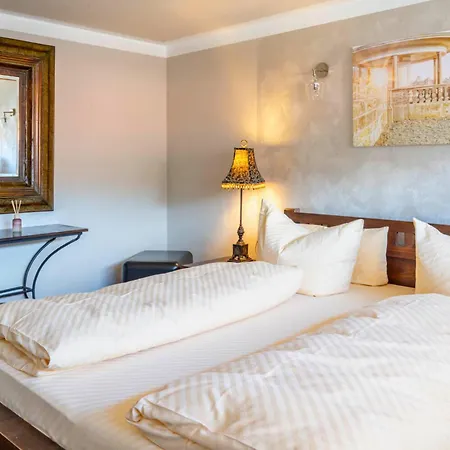 La Campagnola - Ristorante & Boutique Mit Blick Auf Elbe Ruhig Gelegen 호텔 *