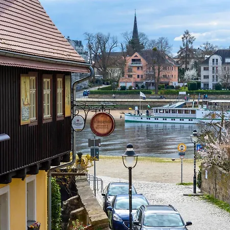 Hotel La Campagnola - Ristorante & Boutique Mit Blick Auf Elbe Ruhig Gelegen