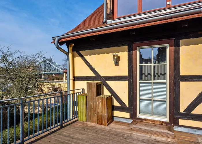 La Campagnola - Ristorante & Boutique Mit Blick Auf Elbe Ruhig Gelegen