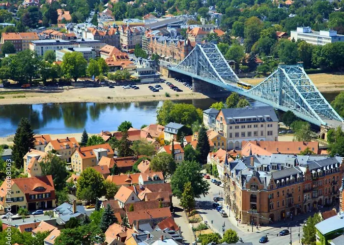 La Campagnola - Ristorante & Boutique Mit Blick Auf Elbe Ruhig Gelegen Hotel