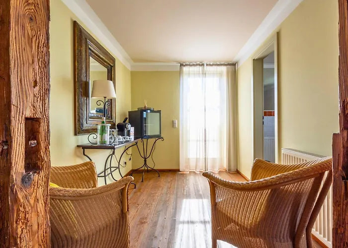 La Campagnola - Ristorante&boutique Mit Blick Auf Elbe Ruhig Gelegen *