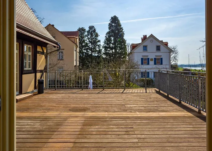 La Campagnola - Ristorante&boutique Mit Blick Auf Elbe Ruhig Gelegen *