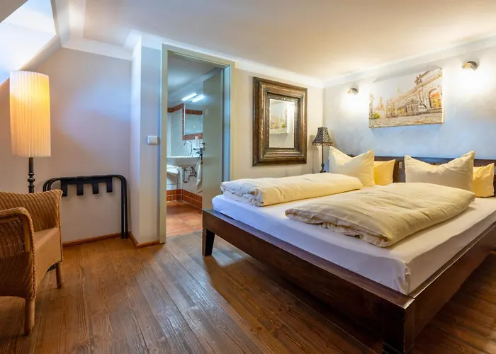 La Campagnola - Ristorante&boutique Mit Blick Auf Elbe Ruhig Gelegen *