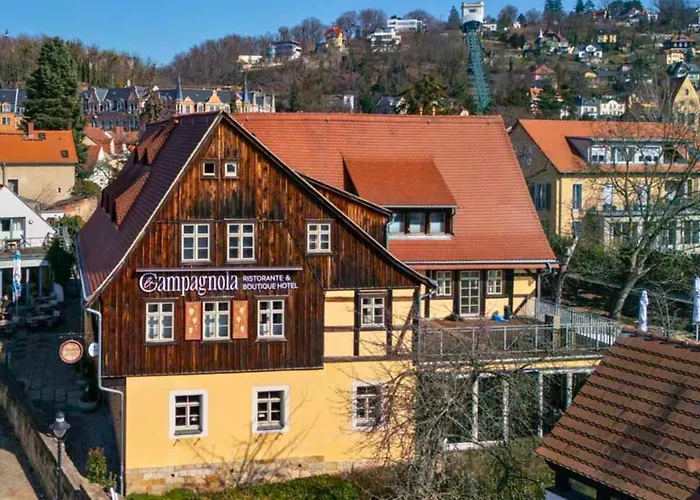 La Campagnola - Ristorante & Boutique Mit Blick Auf Elbe Ruhig Gelegen *